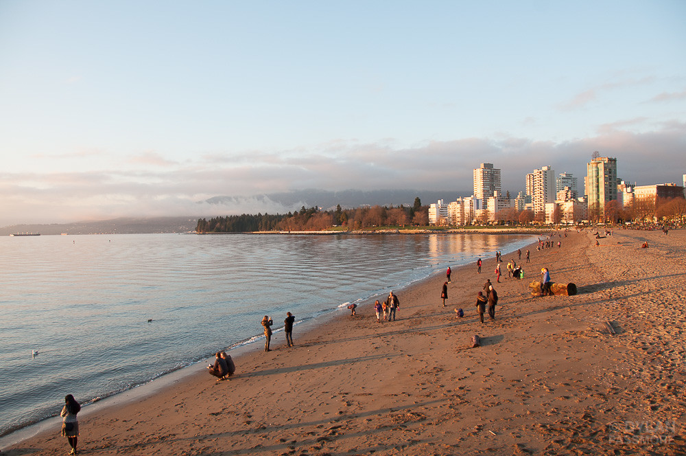 12 Best Beaches in Vancouver for Kayaking, Swimming and Sunbathing