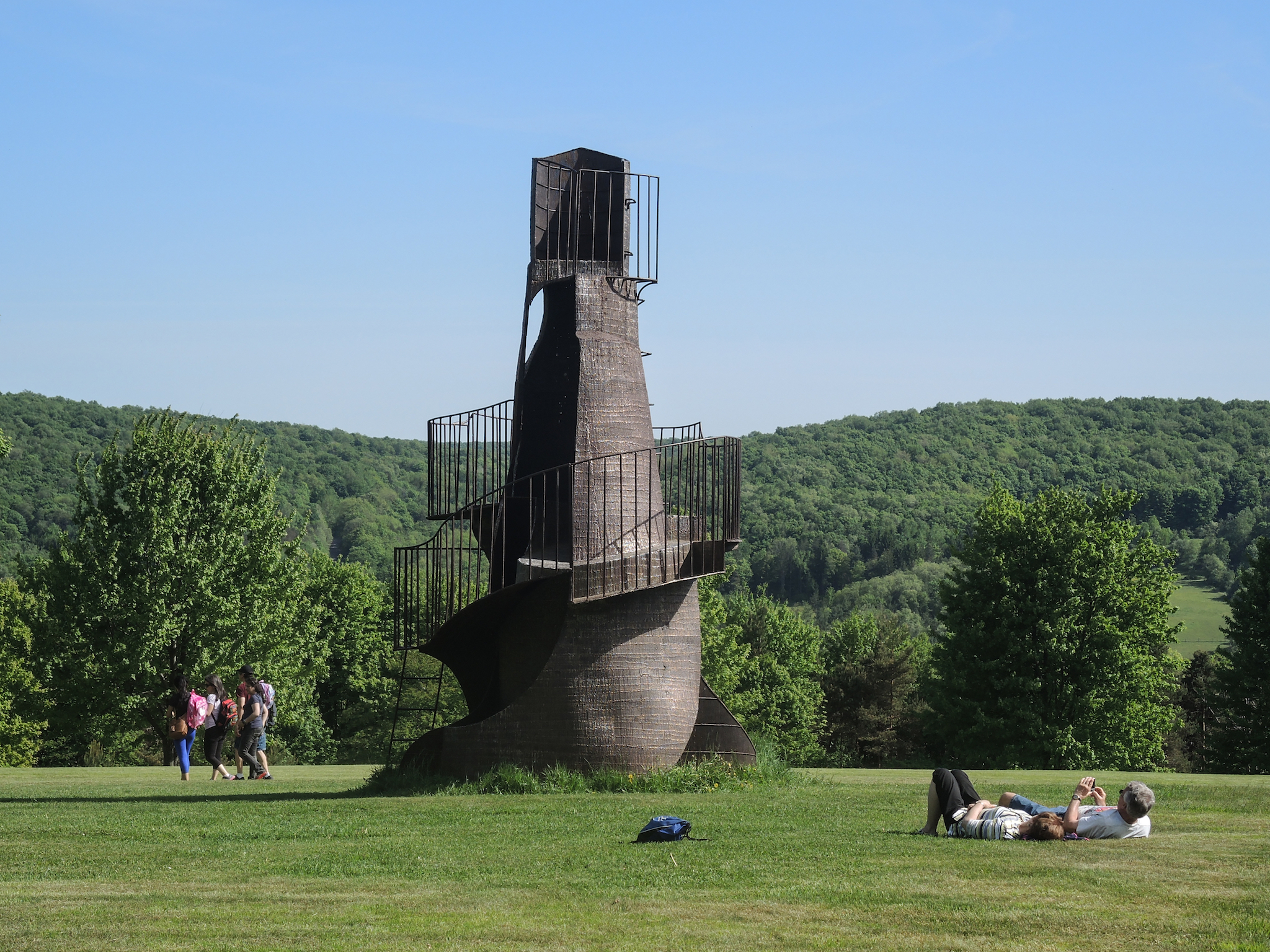Best sculpture gardens in the tristate area to view art outdoors