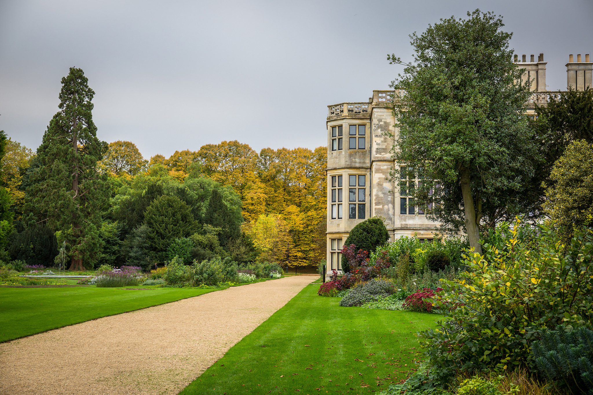 Autumnal Gardens Near London 6 Golden Parks to Fall In Love With