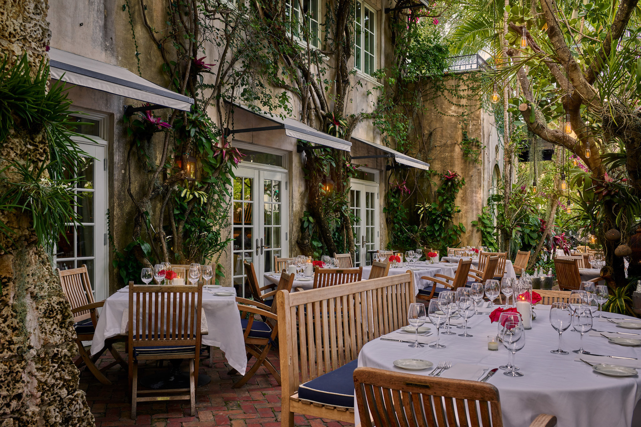 17 Most Romantic Restaurants in Miami to Heat Things Up