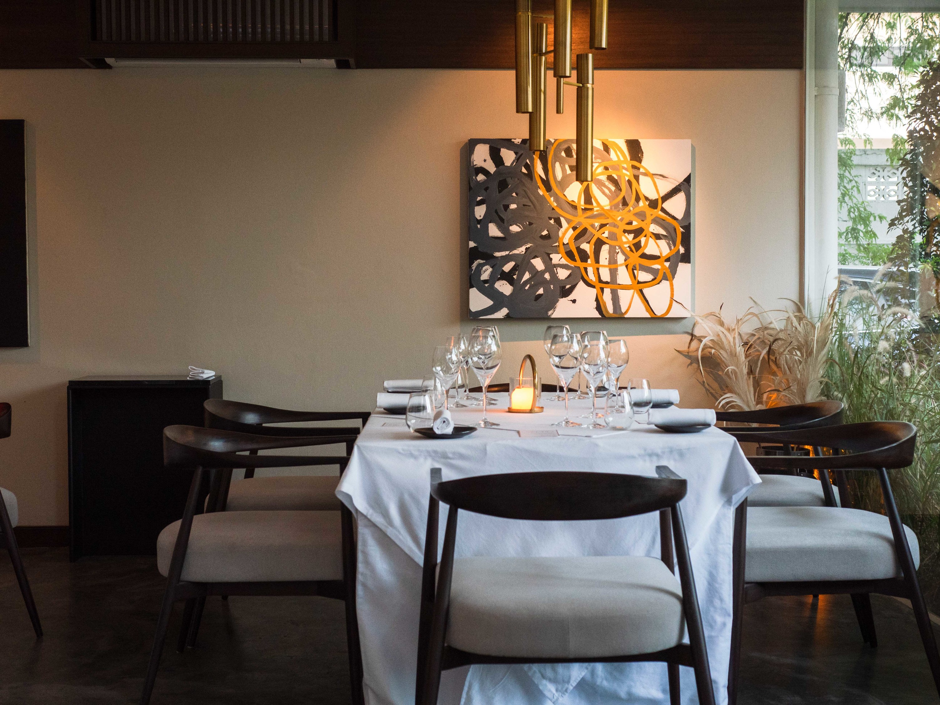 Clara Restaurants in เย็นอากาศ, กรุงเทพมหานคร