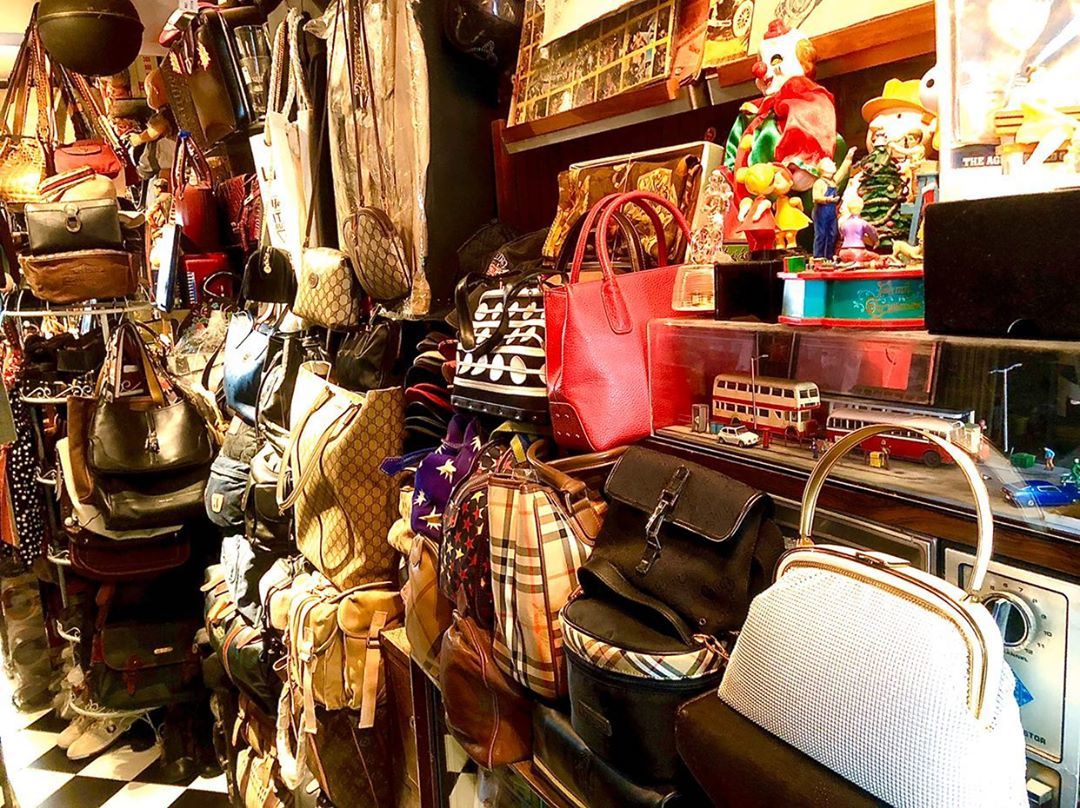 Best vintage shops in Hong Kong that deliver to you