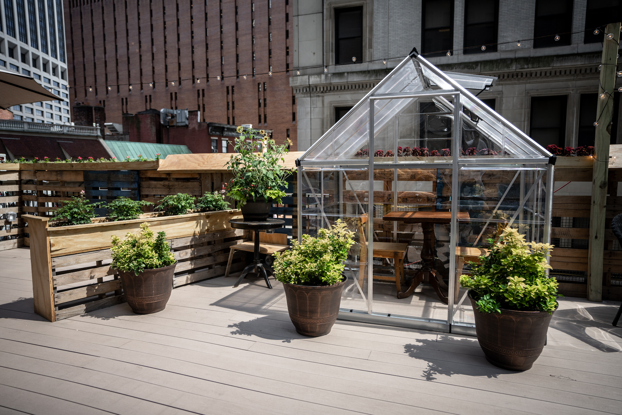 Dine in private greenhouses at this Manhattan rooftop restaurant