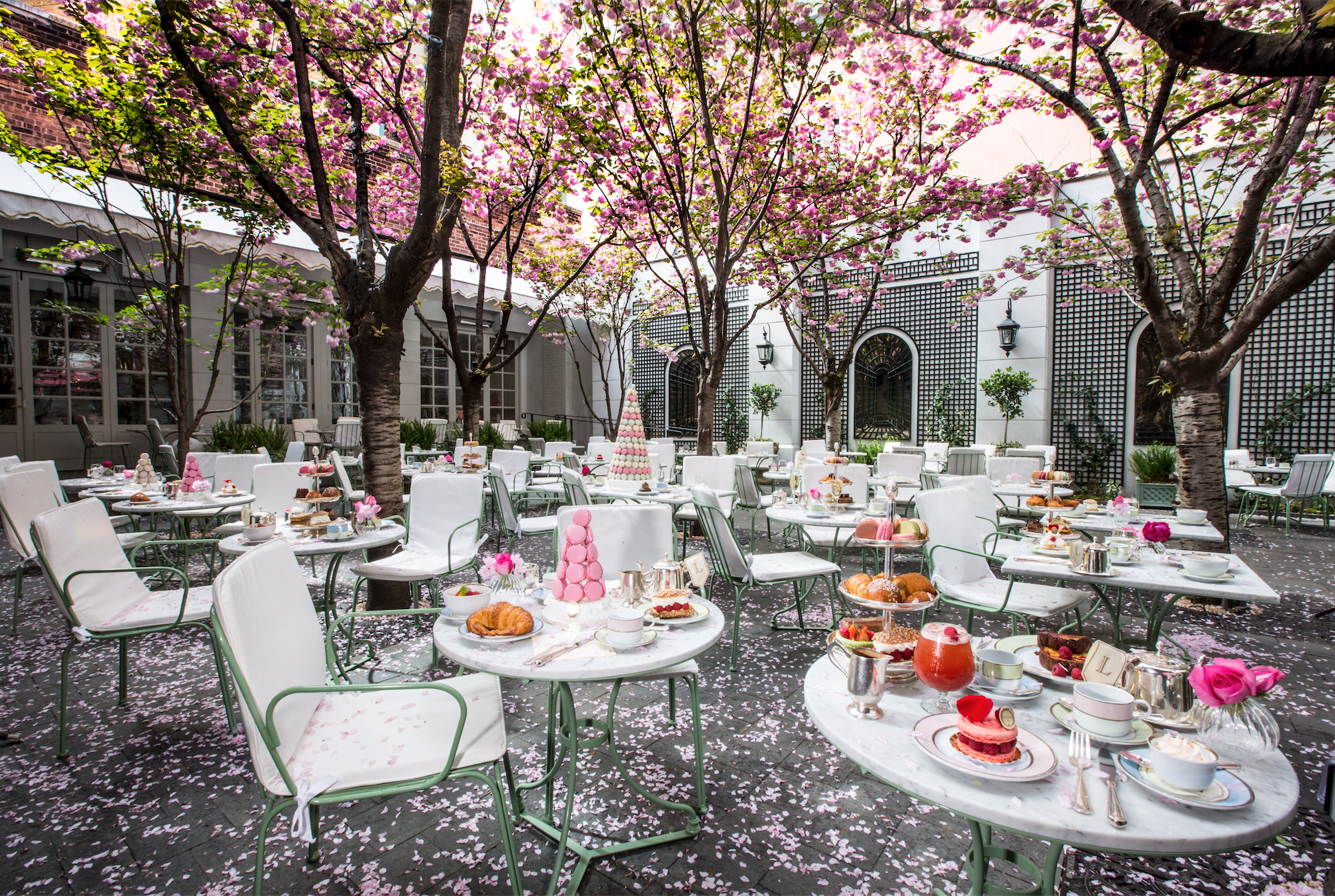 13 hidden patios, backyards and gardens for outdoor dining in NYC