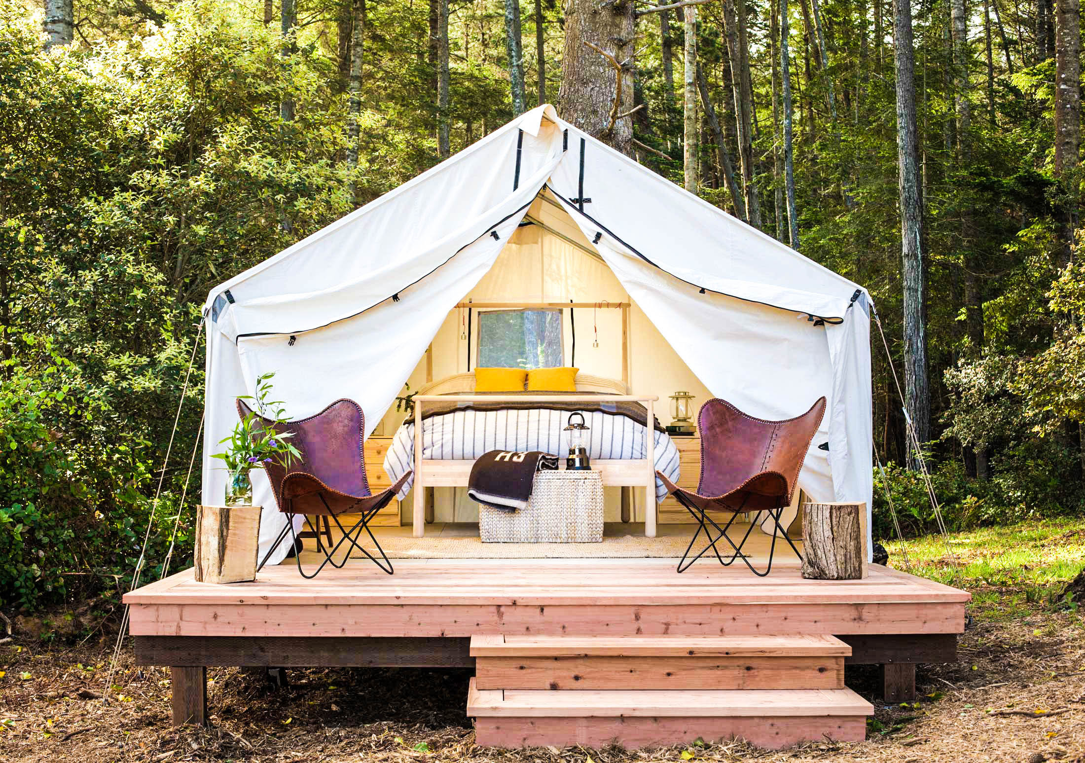 15 Best Glamping Sites in the USA For A Luxury Experience