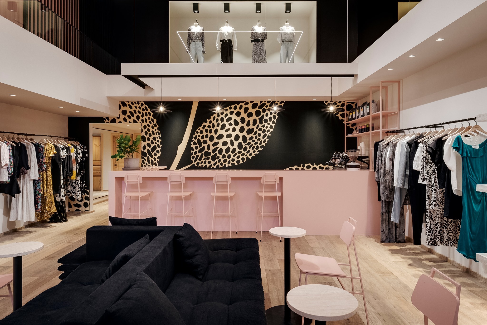 Montreal's cutest café Pastel Rita has opened a counter inside a