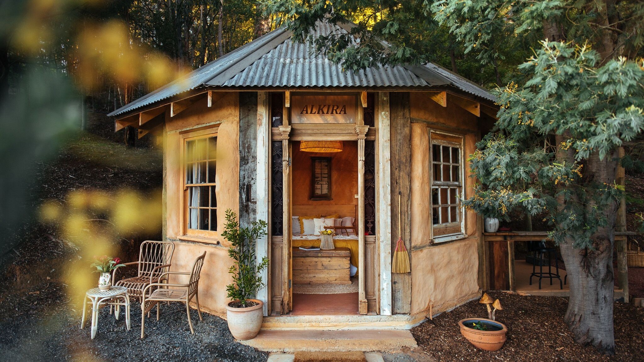 8 Quirky Airbnbs in Victoria Best Places to Stay in Victoria for 2023