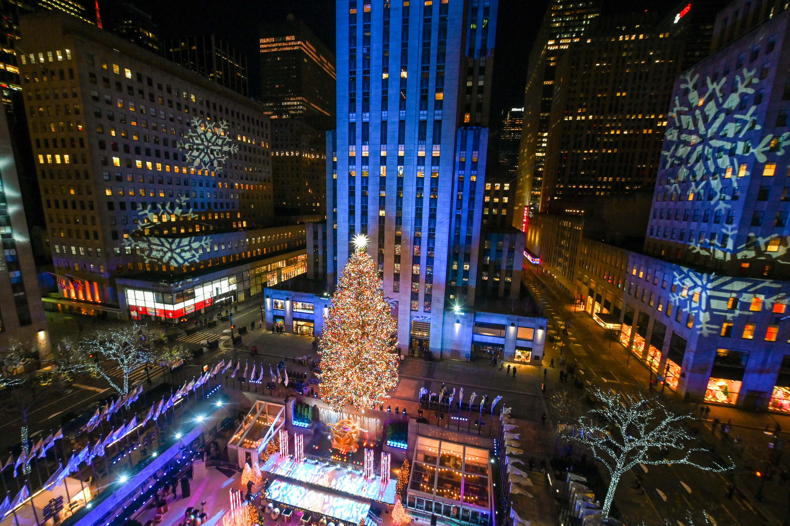 Rockefeller Christmas Tree Lighting 2022 Performers Rockefeller Center Tree Lighting 2021 In Nyc With Special Guests