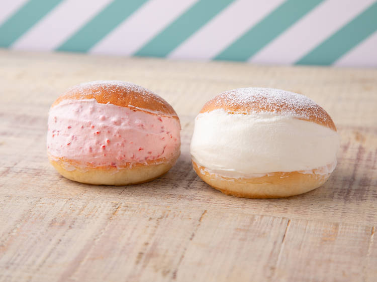 8 Best Maritozzo Cream Buns In Tokyo
