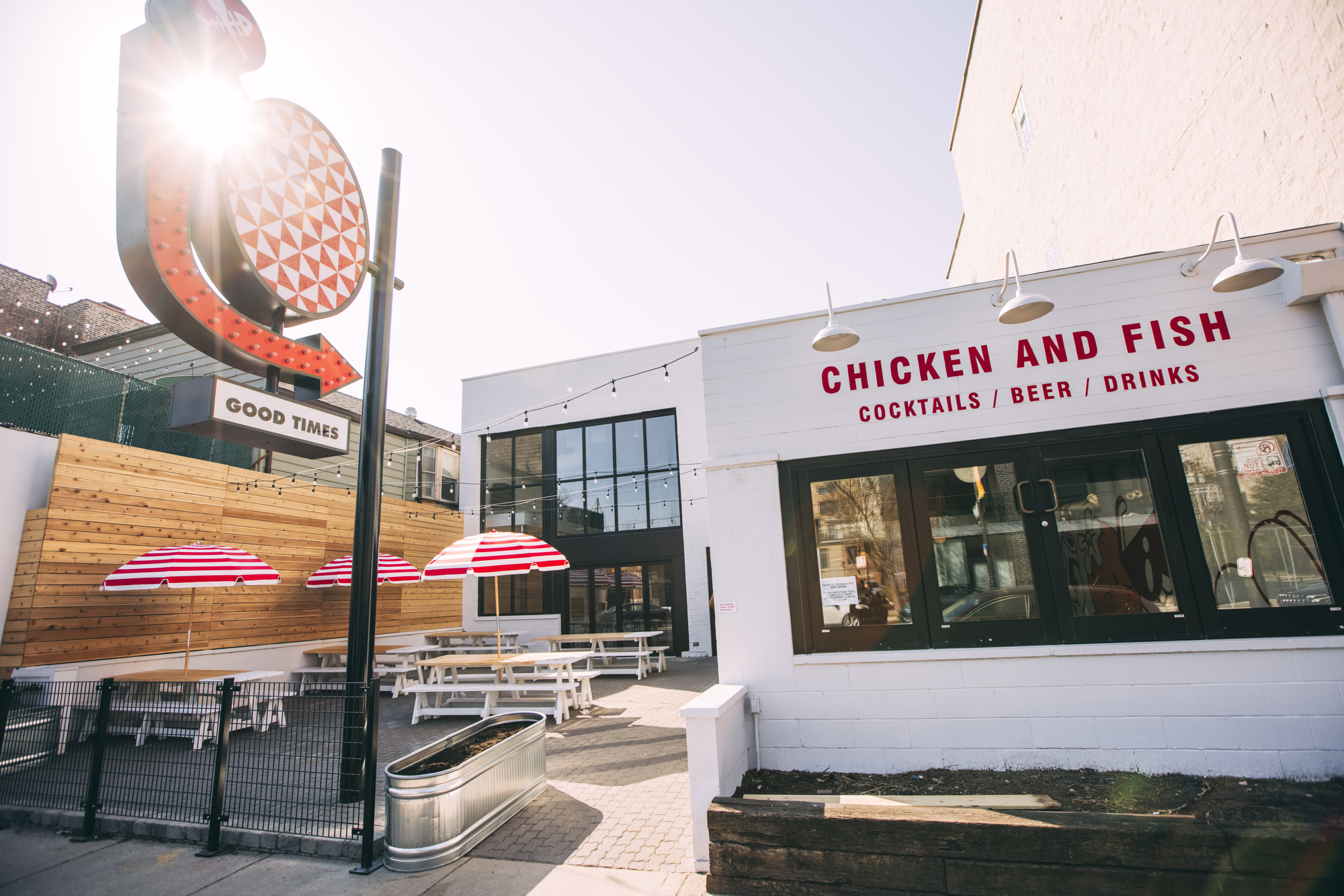 Parson S Chicken Fish West Town Restaurants In River West West Town Chicago