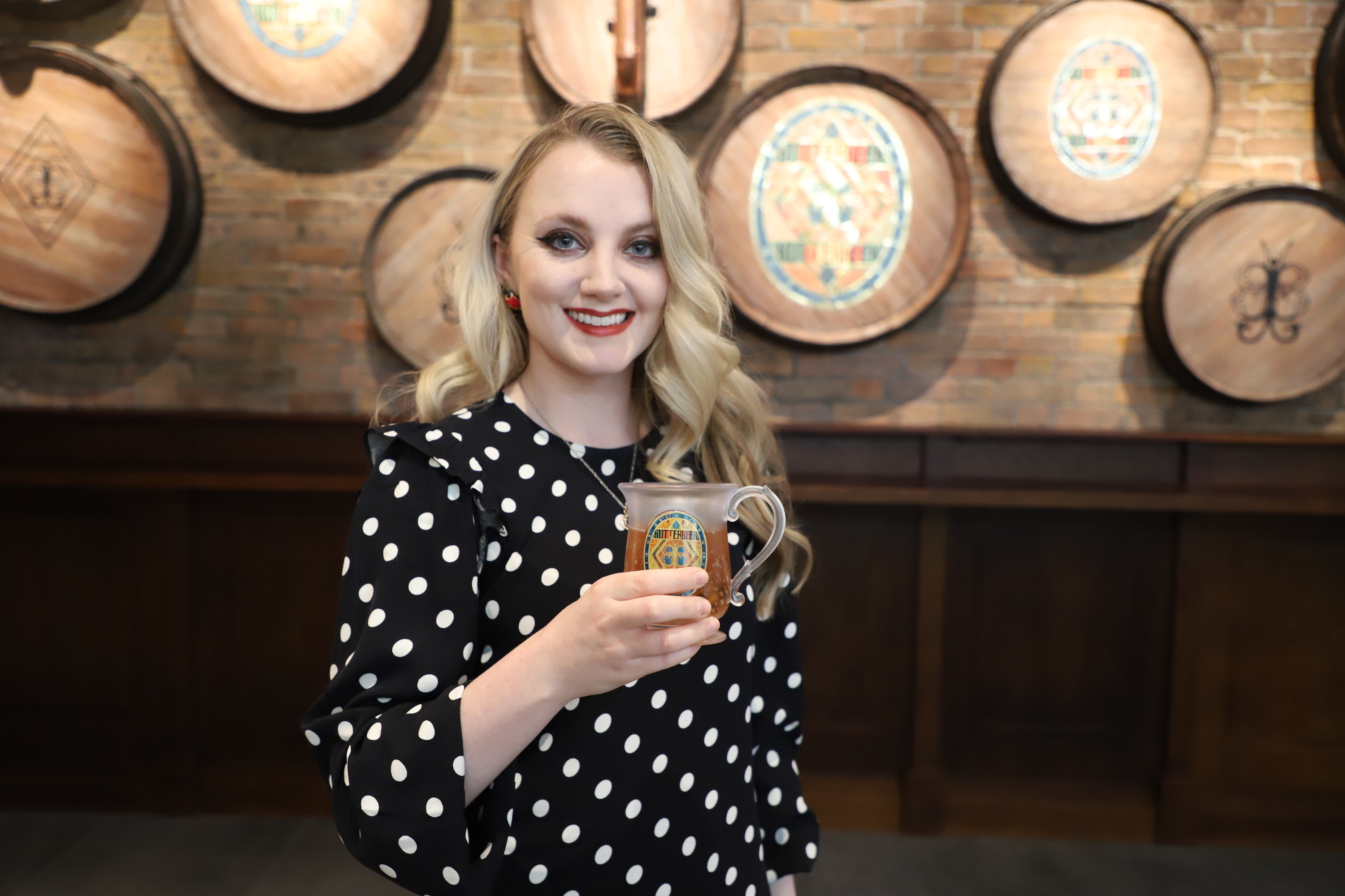 NYC's new Harry Potter flagship store unveils its Butterbeer Bar