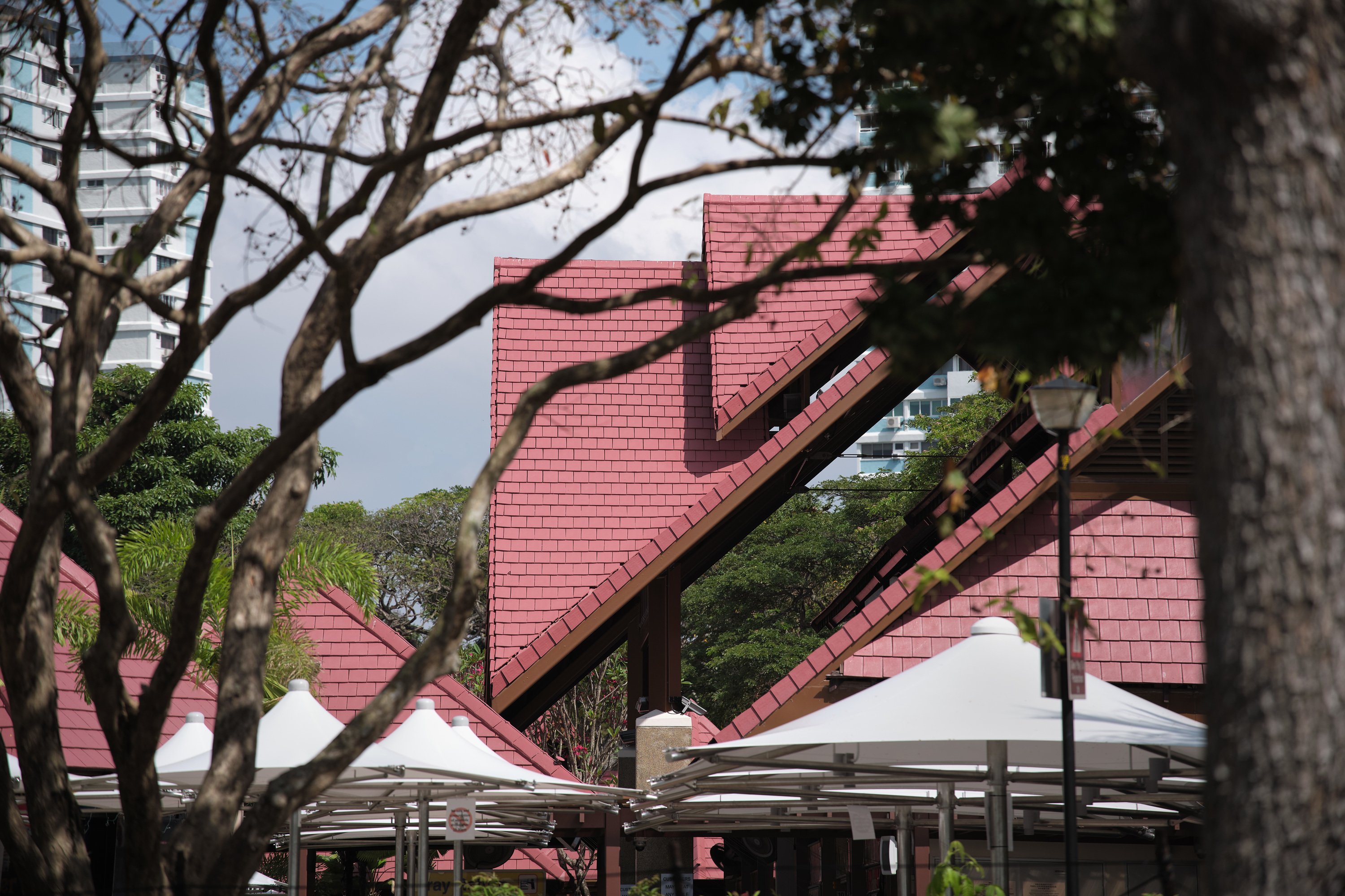 This New Photo Series Uncovers the Hidden Beauty of Singapore Hawker