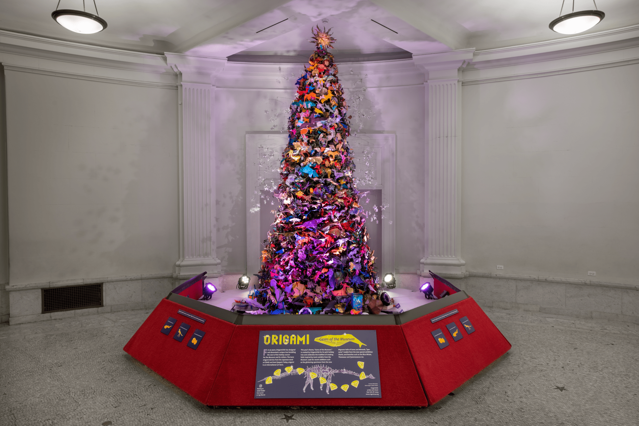 American Museum Of Natural History Origami Holiday Tree 2023 Visit This Amazing Origami Christmas Tree Is Inside The American Museum Of Natural History