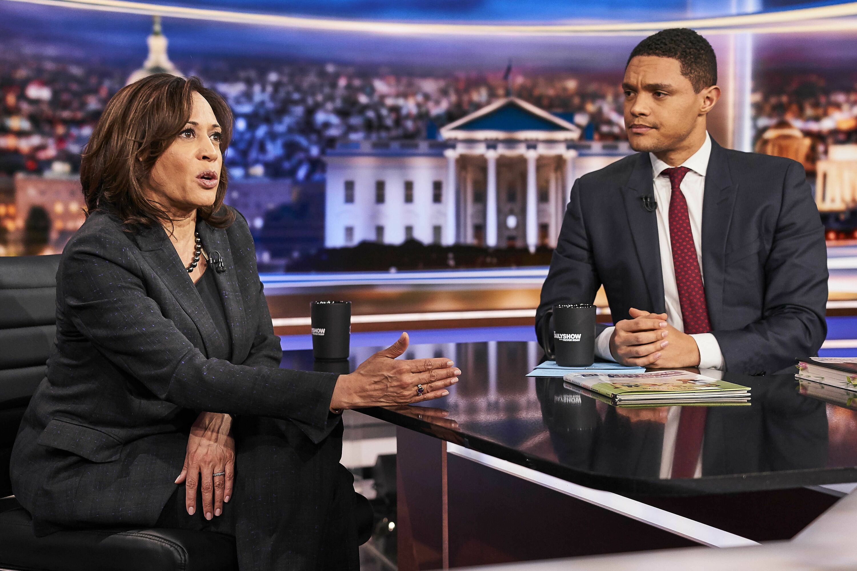 Trevor Noah Daily Show 2023 How To Get Free Tickets To The 'Daily Show With Trevor Noah' In Nyc