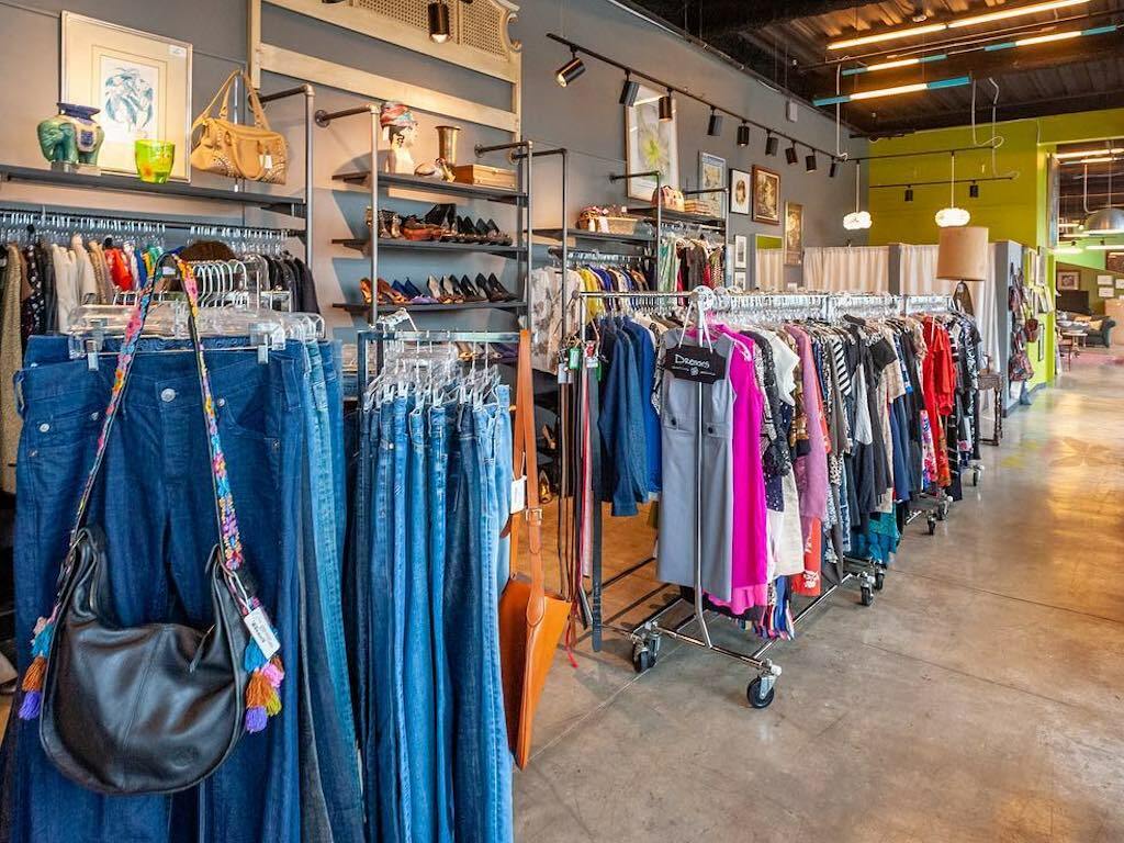 10 Best Thrift Stores in Miami for Vintage Threads and Secondhand Gems