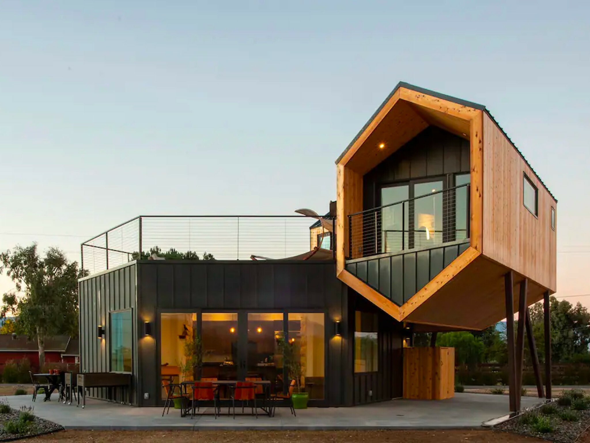 8 Best Secluded Airbnbs near Los Angeles for 2023