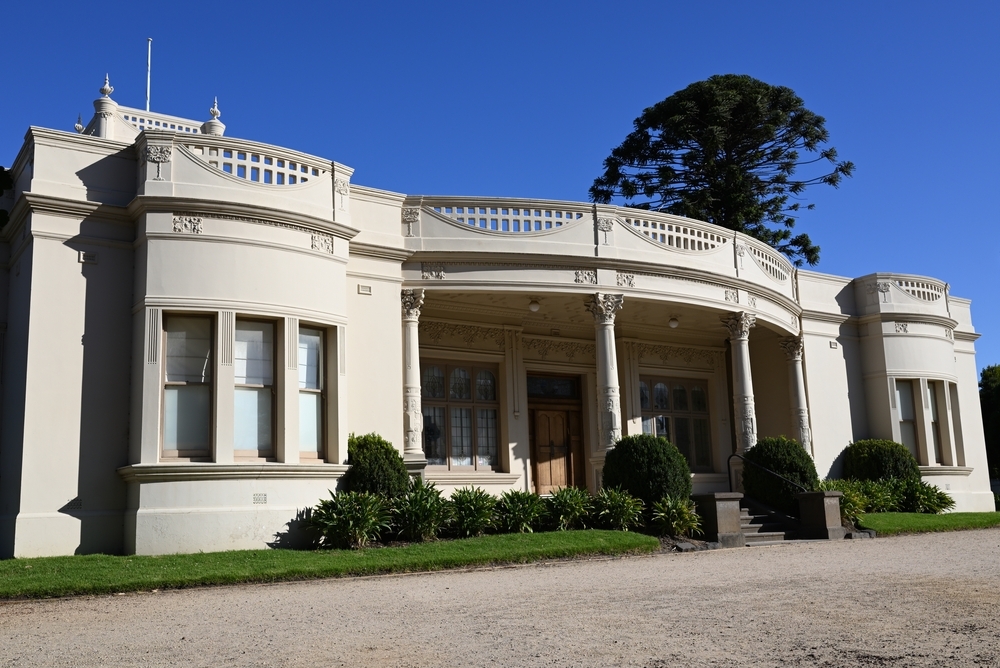These are Melbourne's ten most expensive suburbs for homeowners