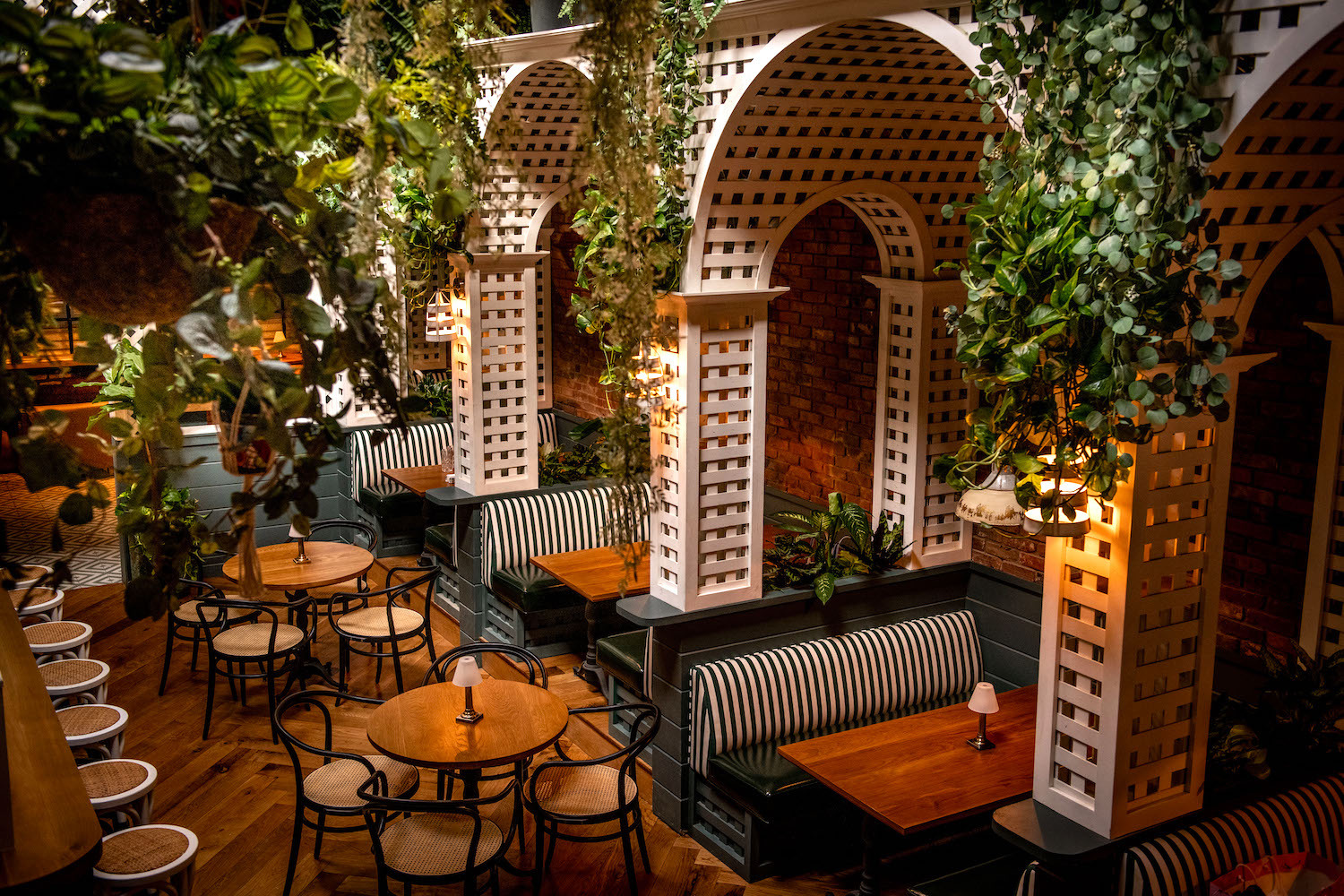 APB Melrose Bars in Fairfax District, Los Angeles