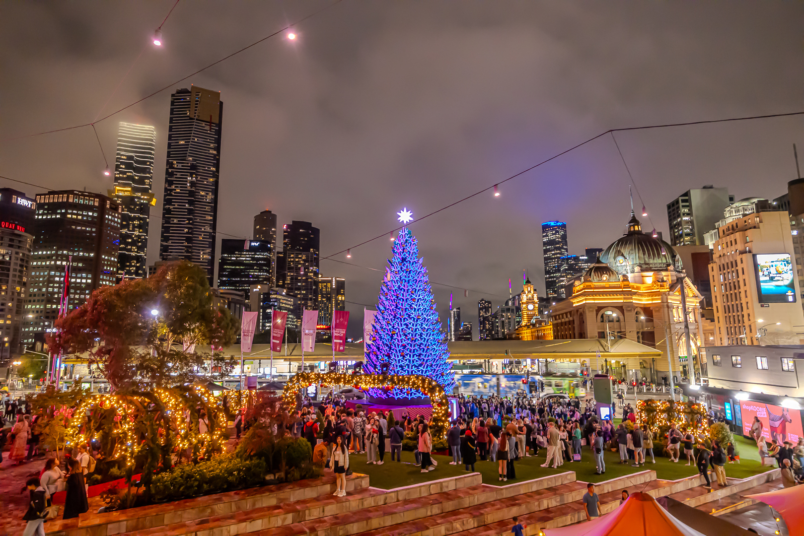 Best Places To See Christmas Lights in Melbourne 2024, Including