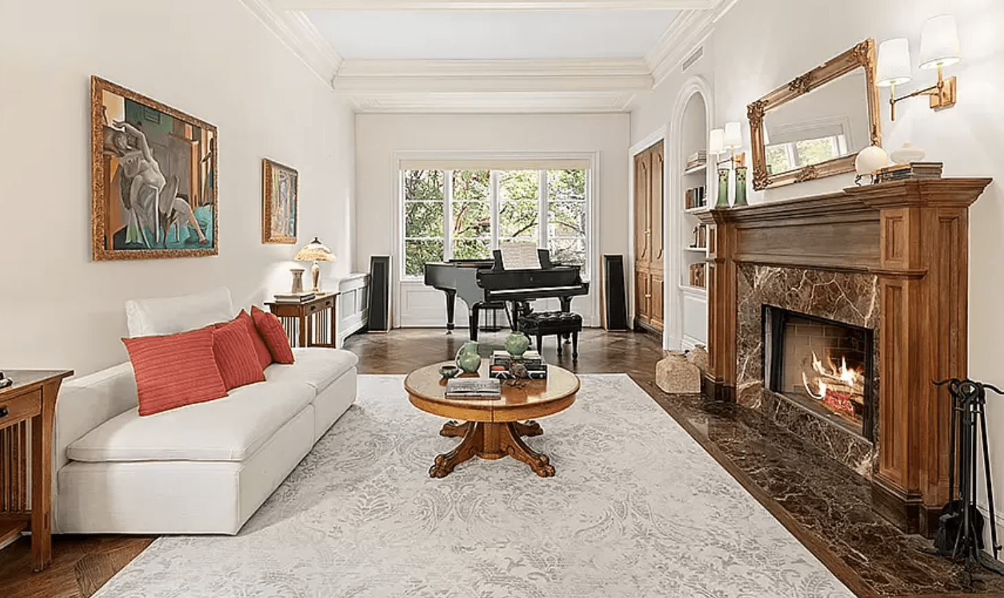 The famous NYC townhouse from 'Home Alone 2' is now on sale