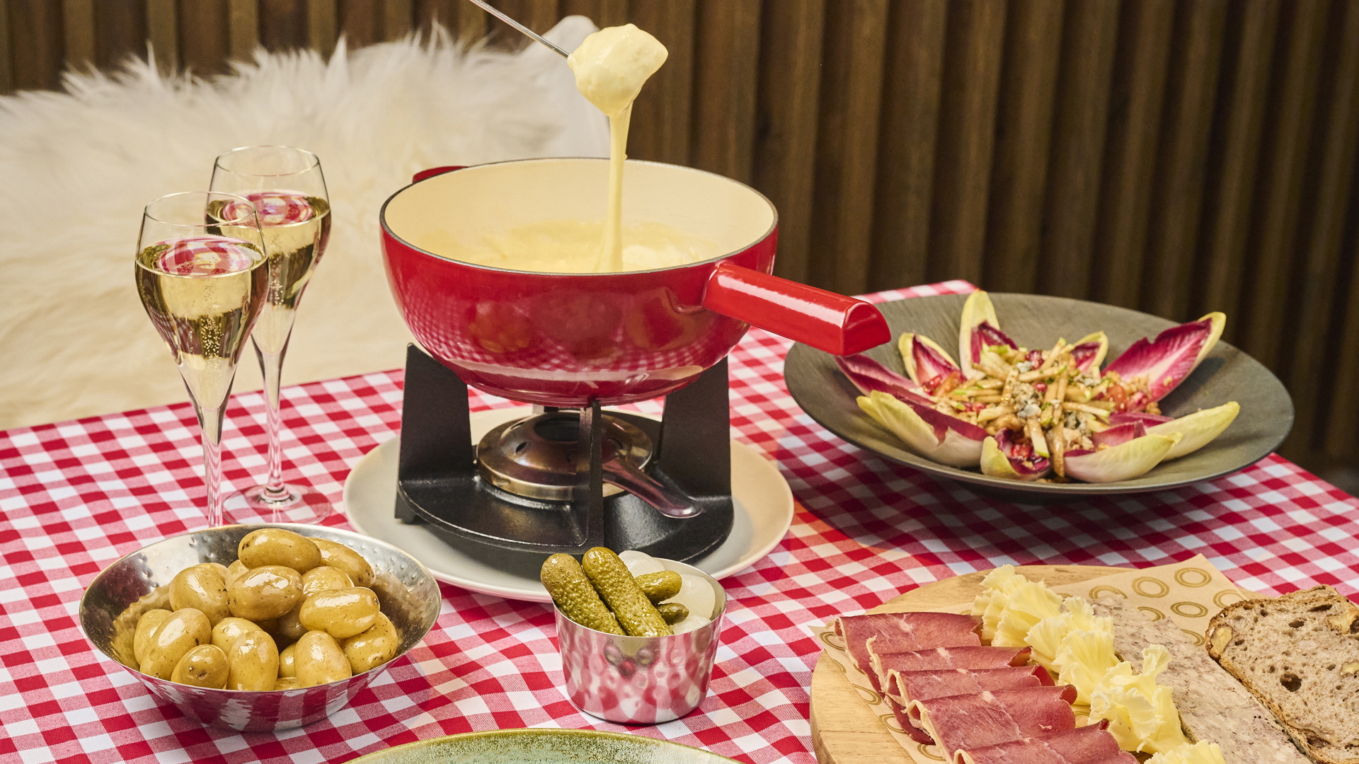 Mood Swiss Fondue Experience, la mejor gastronomía suiza en Barcelona