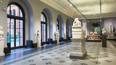 V&A, London: Tickets, Opening Hours and Visitor Info
