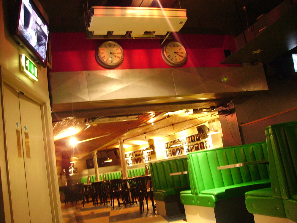 Tinseltown Farringdon Restaurants in Farringdon, London