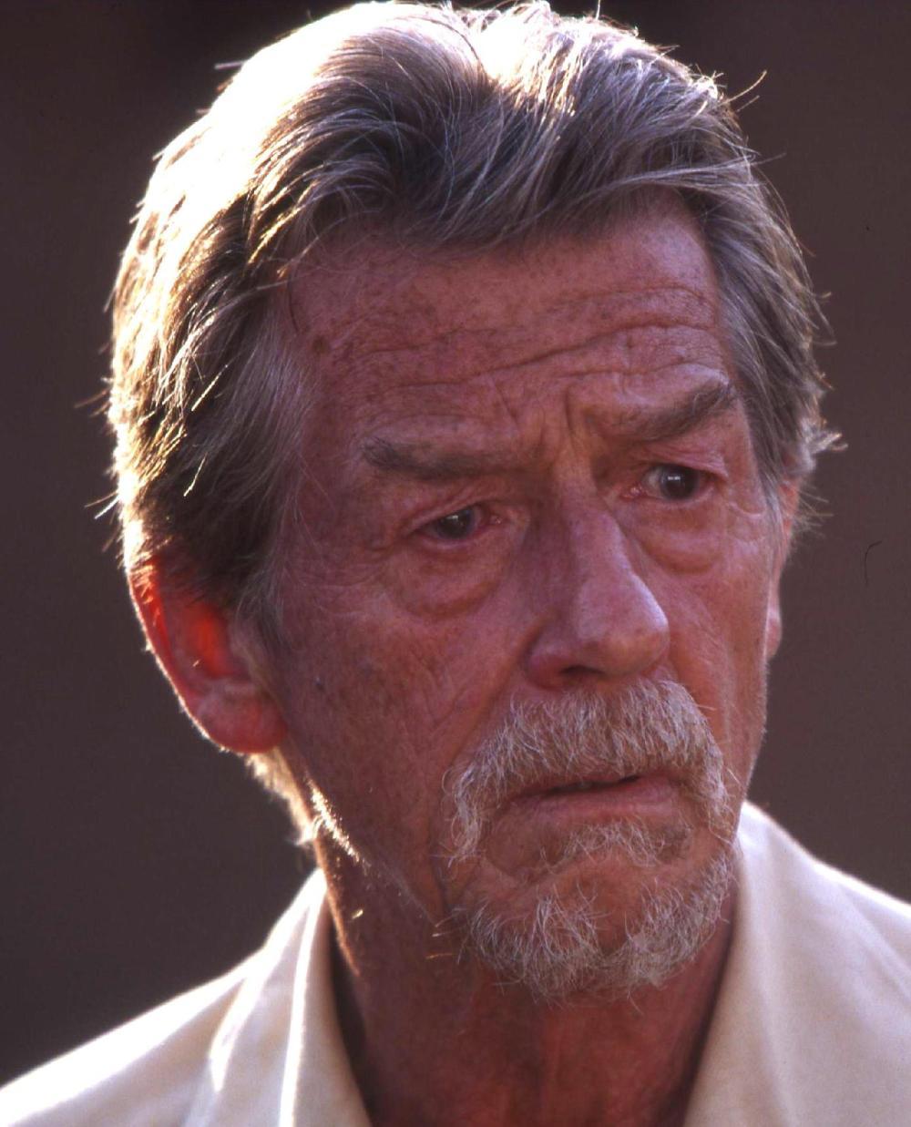 Shooting Dogs 2006, directed by Michael CatonJones Film review