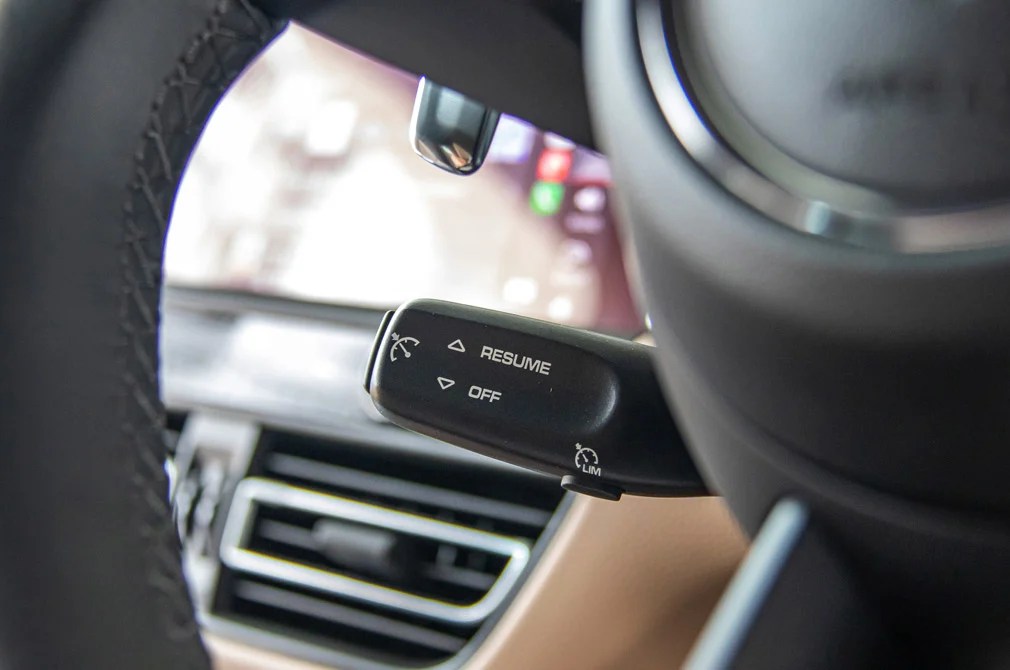 Porsche Macan review: Updated best-seller still sets the standard | Torque