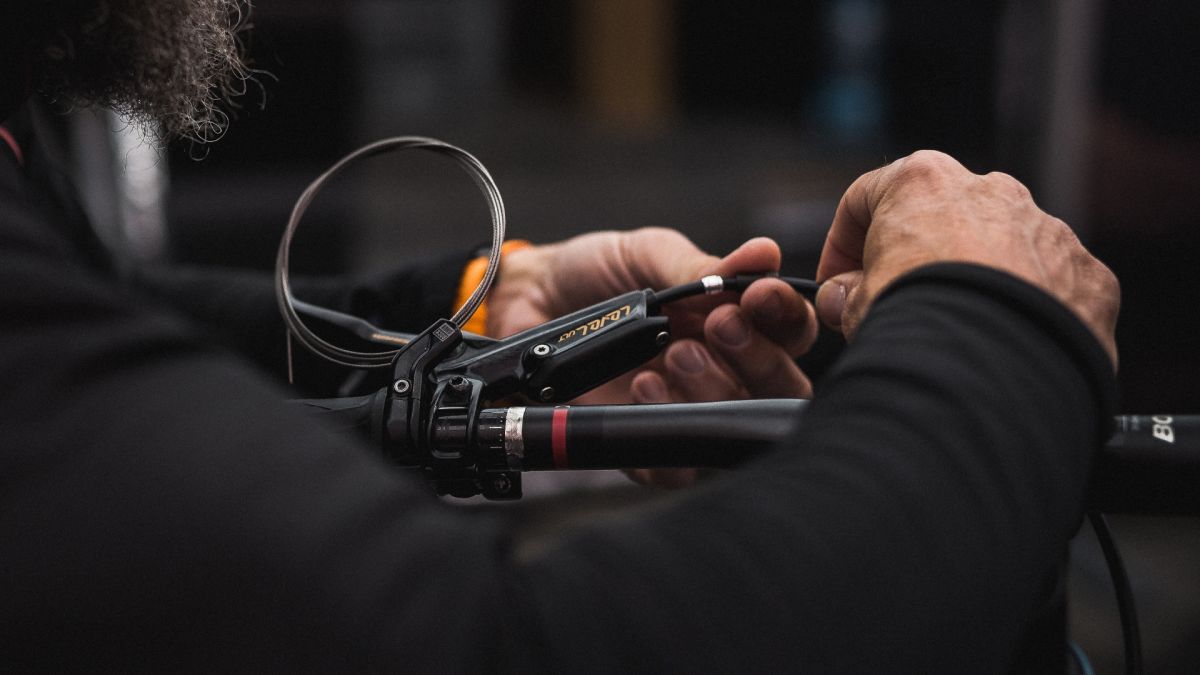 Bike cables & housing Trek Bikes