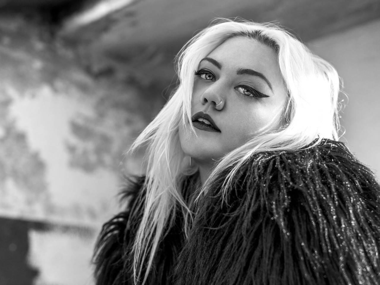Elle King confiesa haber estado muy drogada en los Grammy Diario