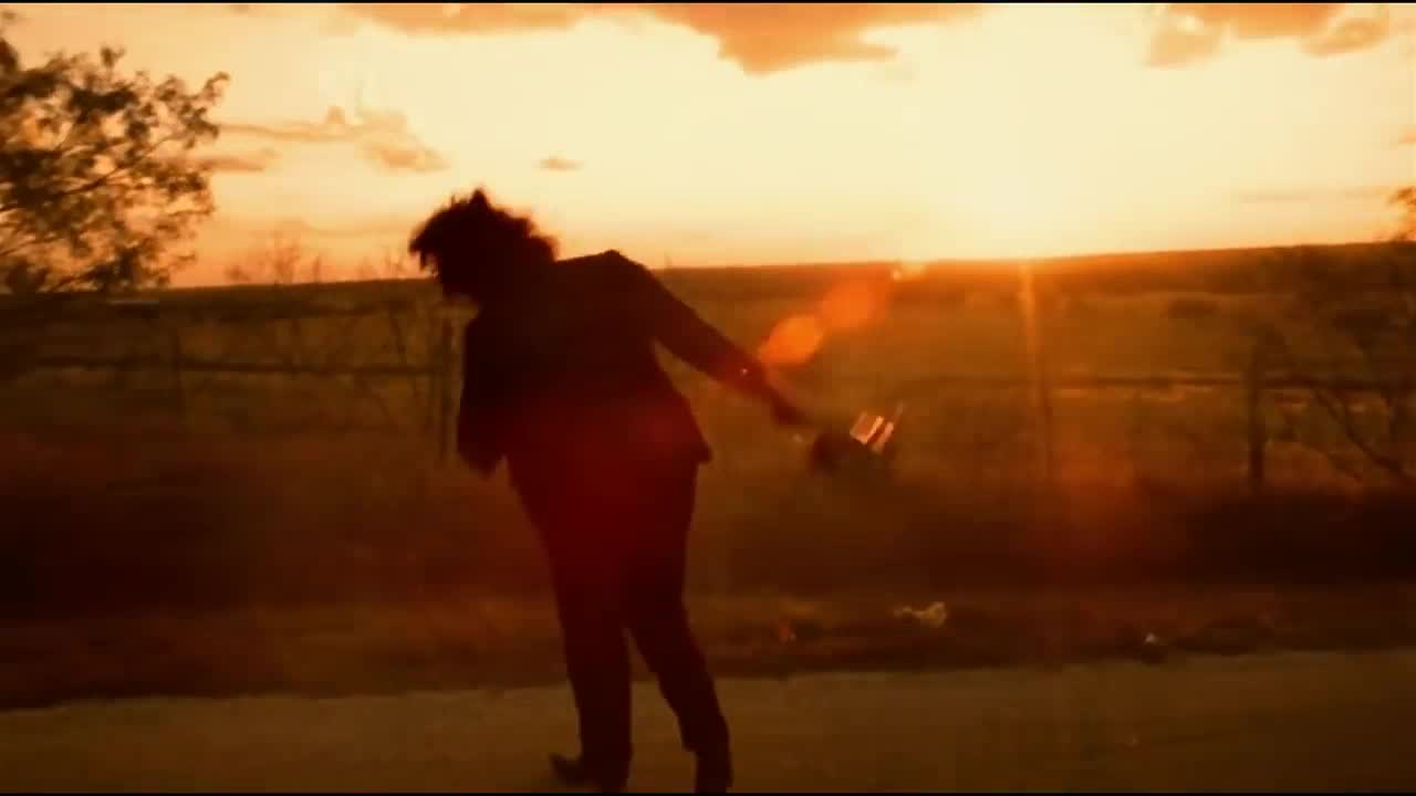 Texas Chainsaw Massacre Leatherface chainsaw dance Perfect Meme