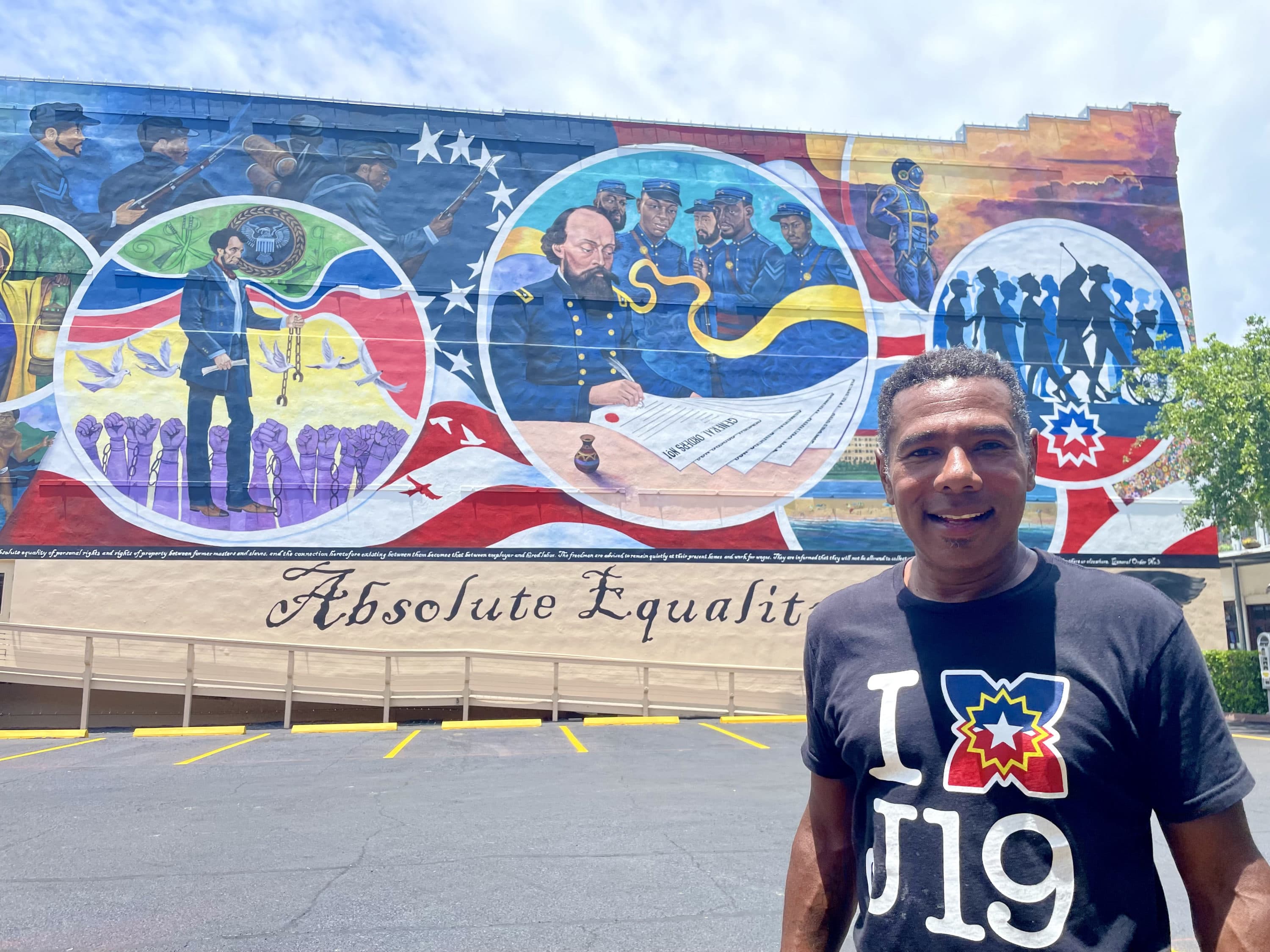 New Mural In Galveston Celebrates Holiday Here & Now