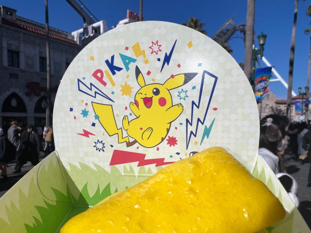 REVIEW Squirtle Vanilla Churro, Pikachu Butt Pizza Bun, and Bulbasaur