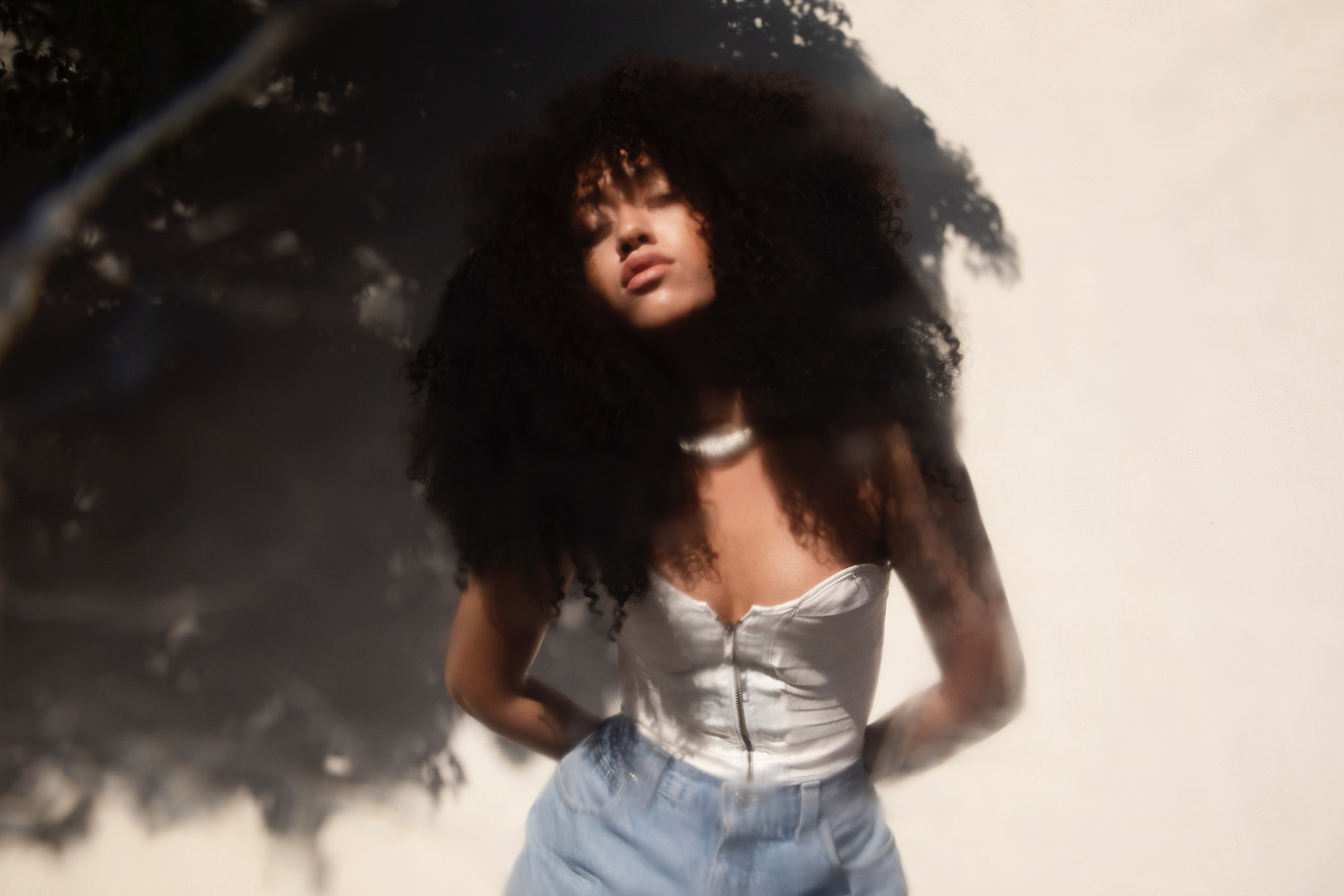Meet Rising SingerSongwriter Jenevieve, Who is About To Take Over