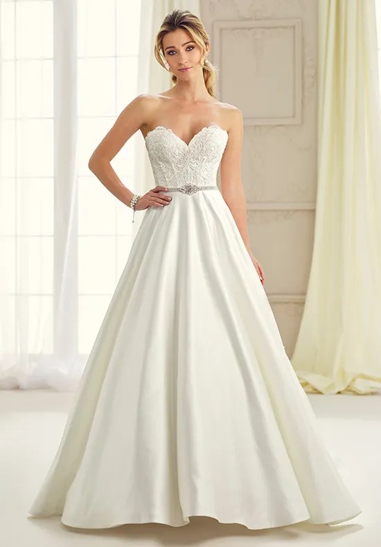 The Perfect Castle Wedding Gowns Aleana's Bridal