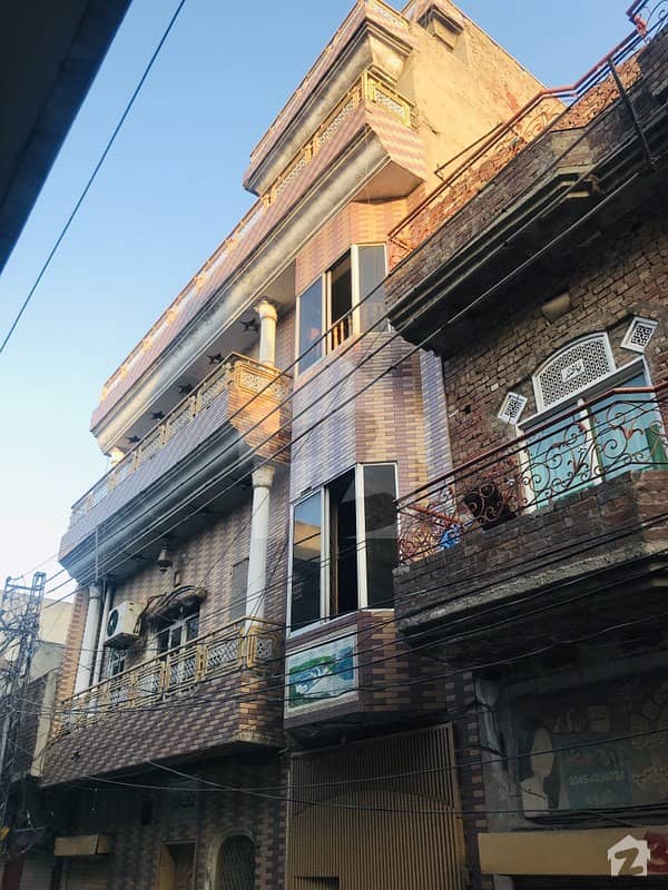 2250 Square Feet House Is Available In Baghbanpura Baghbanpura, Lahore