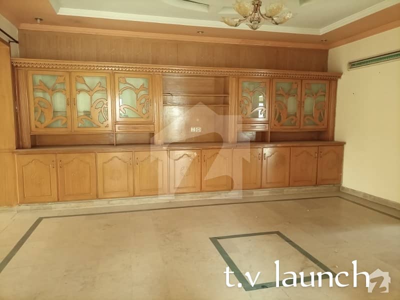 10 Marla Lower Portion For Rent In Model Colony Lahore Model Colony
