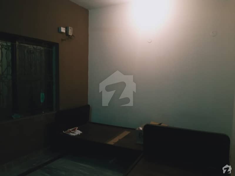 4 Marla Lower Portion Ideally Situated In Shah Jamal Fazlia Colony