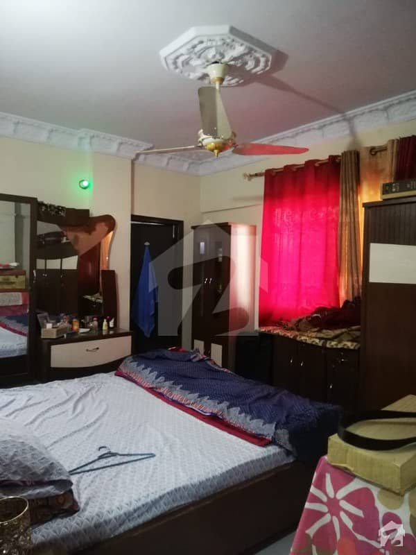 Gulshan E Iqbal Block 2 2nd Floor Road Side West Open Flat For Rent