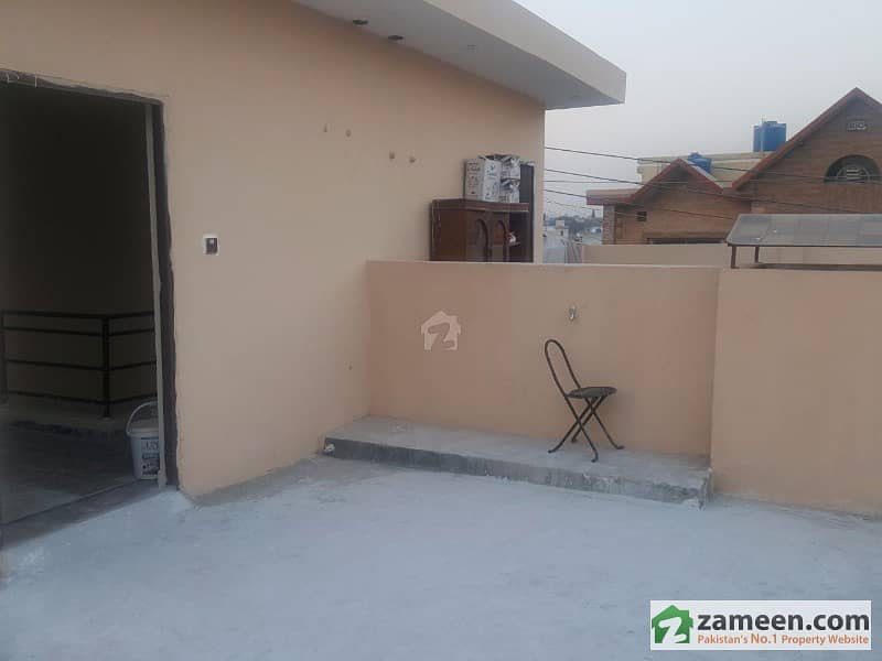 3. 75 Marla House Available For Sale In Gulistan Colony Near Ayub Park