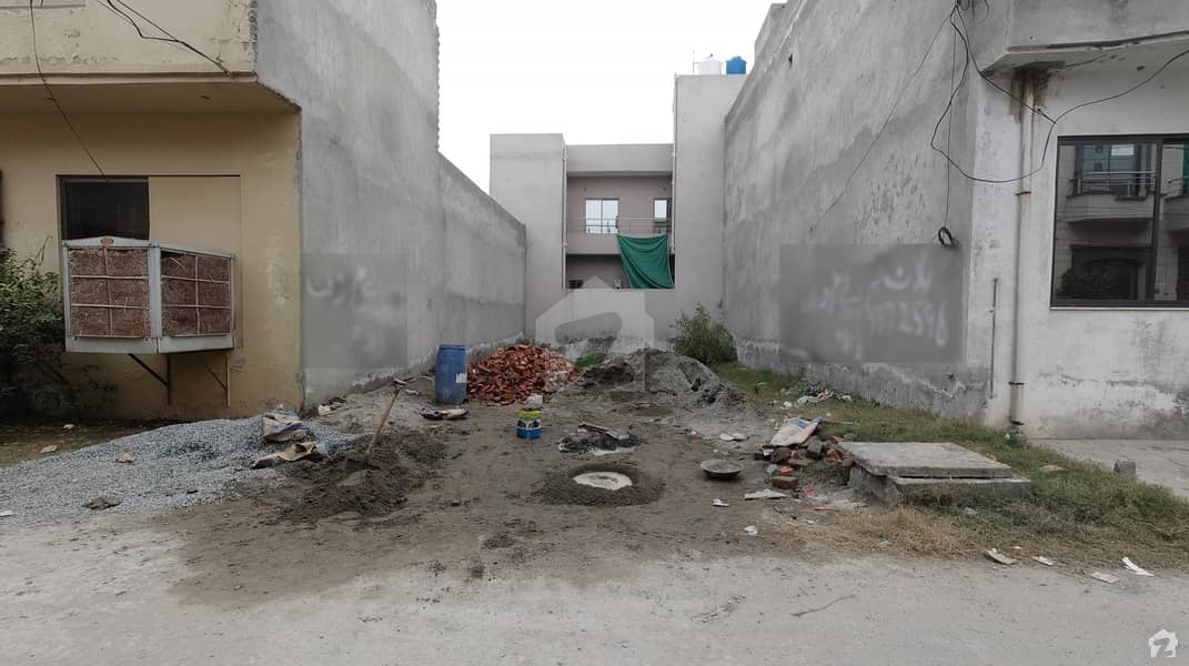 Residential Plot Which Is 5 Marla In The Street Where No Other Option
