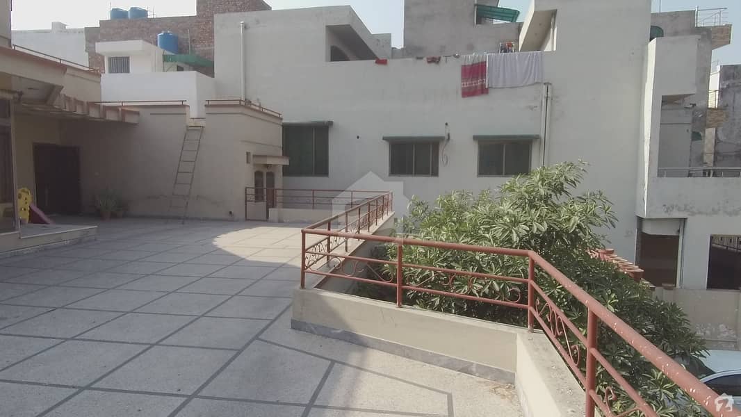 On Mason Road 8100 Square Feet House For Sale Mason Road, Lahore