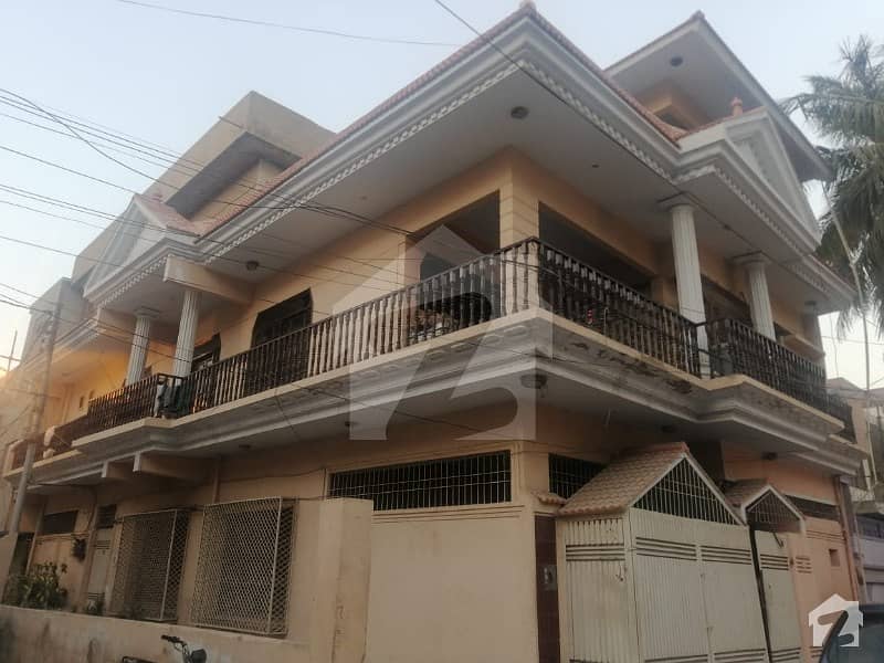 200 Sq Yd Corner House For Sale At Very Prime Location Federal B Area