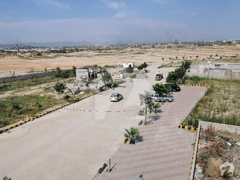 Zamar Valley Executive Bloclk 5 Marla Plot Available H17, Islamabad