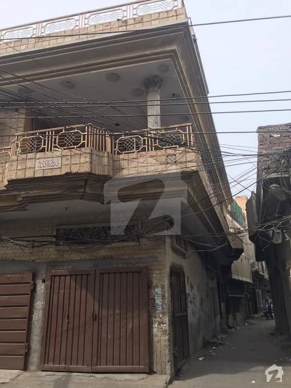 Stunning 2250 Square Feet House In Shalimar Link Road Available