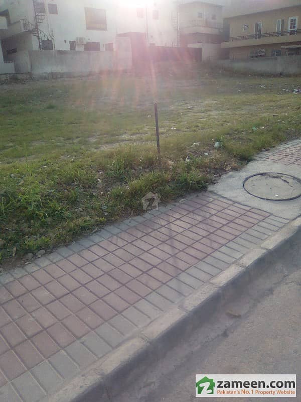Kanal Plot For Sale In Street 20 Level Plot Bahria Town Phase 3, Bahria