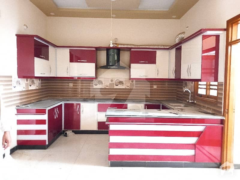 120 Sq. yd House For Rent At Kaneez Fatima Society Scheme 33. Gulzare