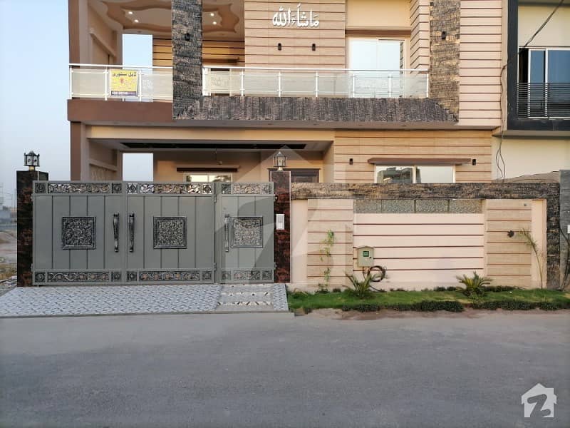 Good 8 Marla Double House For Sale In Dream Garden Purana Shujabad