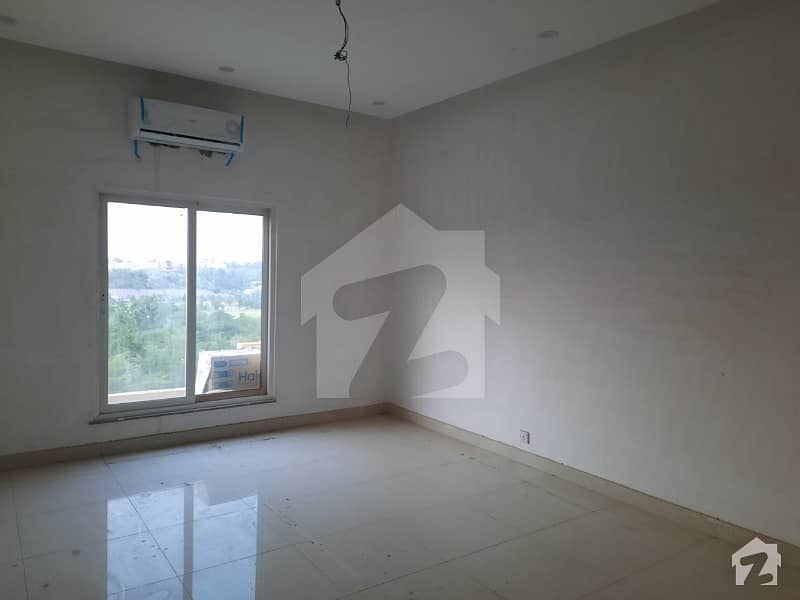 Luxurious Tremezzo Apartments On Main Garden City Bahria Garden City